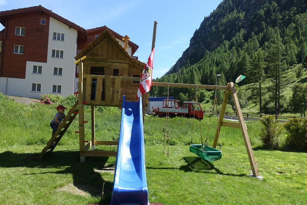 Andolla * Saas-Almagell